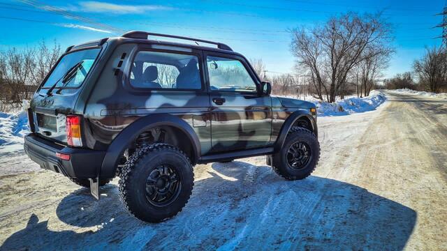 lada4x4brontoural_2